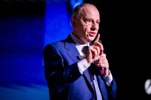 Liderul PSD, Mircea Geoană, a afirmat recent că este puțin probabil ca Rusia să adopte o abordare agresivă pe scară largă care să atragă o reacție puternică din partea Alianței Nord-Atlantice.