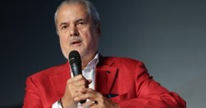 Oana Țoiu critică pozarea lui Năstase lângă dictatori