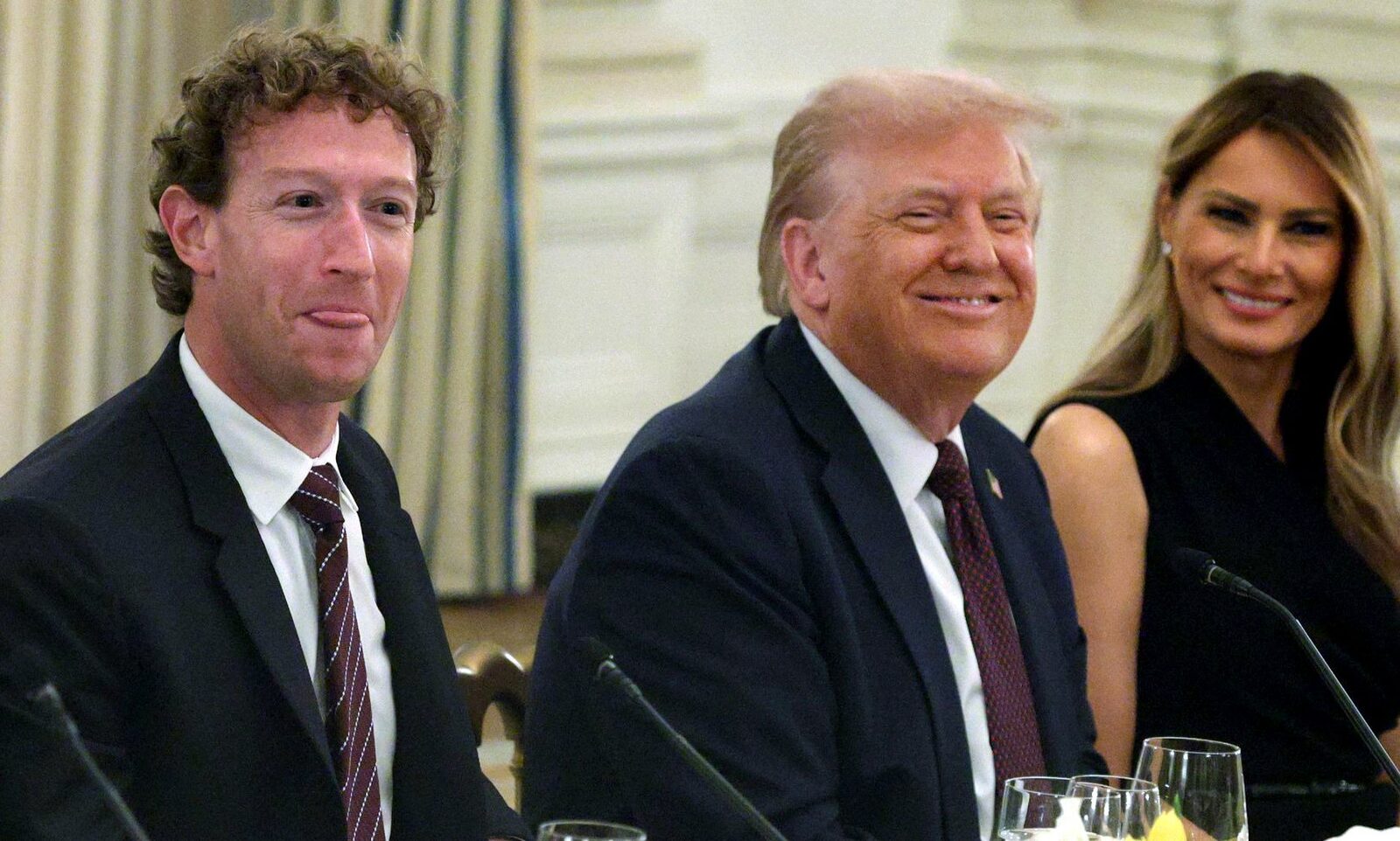 Liderii din tech, adunați la Trump, s-au întrecut în laude, dar președintele a avut o întrebare esențială.