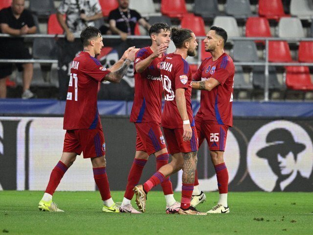 Steaua a învins ASA Târgu Mureș cu 2-1