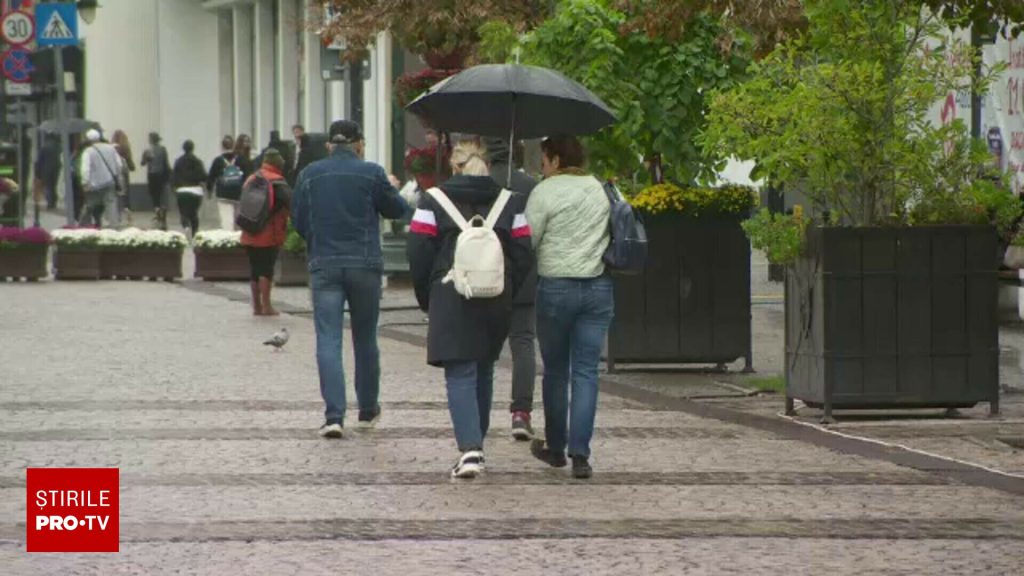 Vreme rece și ploi abundente în aproape toată țara, la început de octombrie. Prognoza meteo pentru patru săptămâni