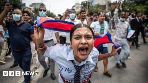 Prim-ministrul Nepalului demisionează