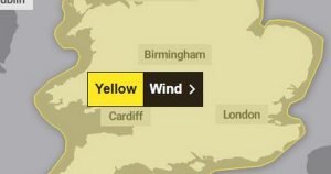 Regatul Unit, sub avertizările furtunii Amy