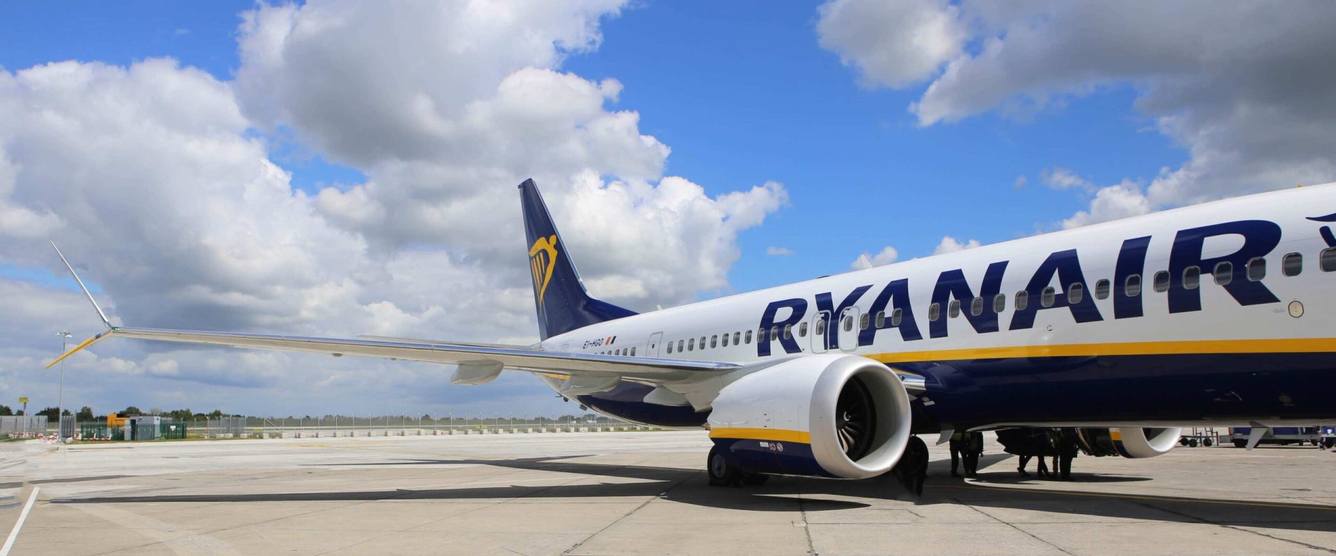 RYANAIR CONFIRMS WED NOV 12TH LAUNCH FOR 100% DIGITAL BOARDING PASSES – Ryanair's Corporate Website