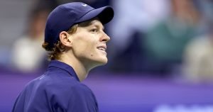 Sinner reactioneaza la provocarile lui Carlitos.