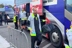 Transmisie în direct: FCSB vs Oțelul, ultimul meci al zilei din Superligă