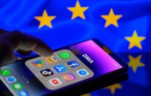 Marianează gigantii tehnologiei obligați să protejeze utilizatorii