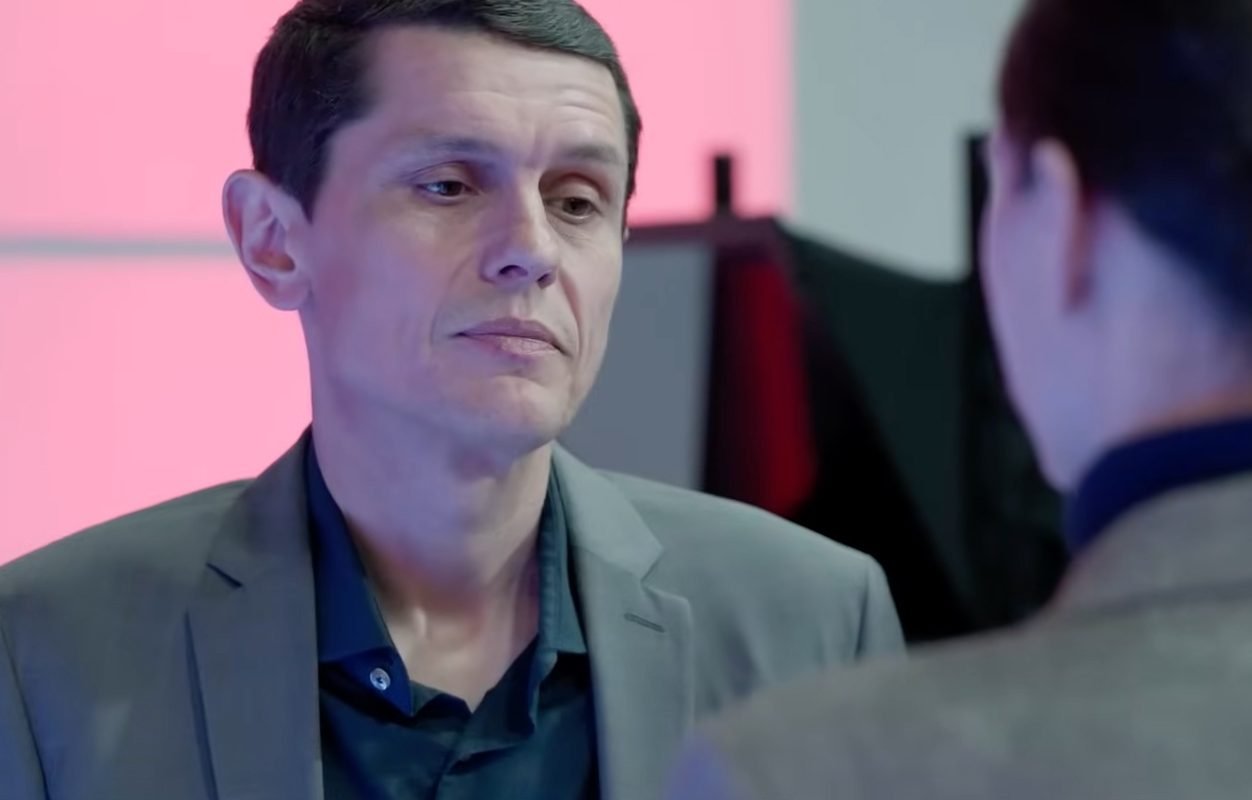 Personajul Plaha, jucat de actorul Iulian Postelnicu