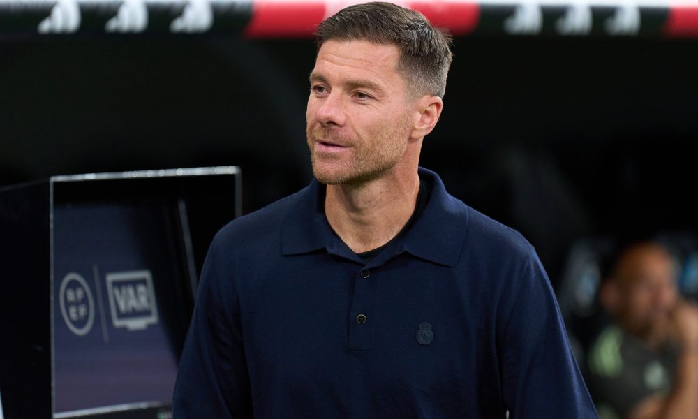 MADRID, SPAIN - AUGUST 30: Xabi Alonso, Head Coach of Real Madrid looks on prior to the LaLiga EA Sports match between Real Madrid CF and RCD Mallorca at Estadio Santiago Bernabeu on August 30, 2025 in Madrid, Spain. (Photo by Angel Martinez/Getty Images)