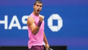 Carlos Alcaraz îl conduce pe Djokovic cu 0 și marchează sfârșitul unei ere