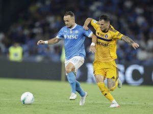 Napoli învinge Pisa cu 3-2