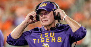 Booger McFarland dezvăluie cât de căutată este poziția lui Brian Kelly la LSU în anul al patrulea