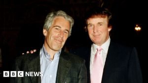 Casa Albă neagă autenticitatea mesajului de ziua de naștere al lui Trump pentru Epstein