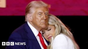 Trump laudă pe Charlie Kirk ca martir la o ceremonie funerară