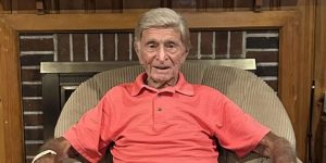 Foști jucători ai Phillies: Bobby Shantz