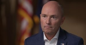 După uciderea lui Charlie Kirk, guvernatorul Spencer Cox cere să renunțăm la ura față de cetățeni