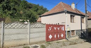 ANAF vinde casă cu două etaje în Sibiu.