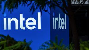 Acțiunile Intel au crescut cu 50% în ultima lună, ridicând participația americană la 16 miliarde $