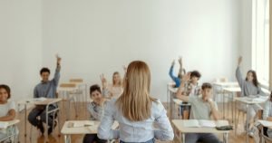 5 octombrie 2025: Importanța Zilei Mondiale a Educației pentru profesorii români