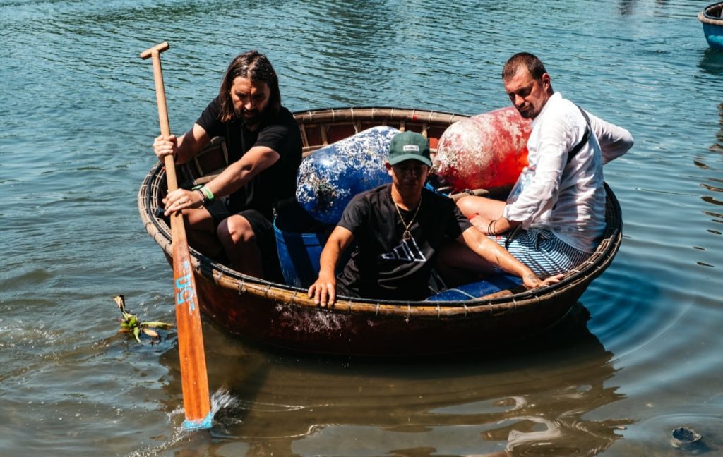 Asia Express, 20 octombrie 2025. Într-o căldură infernală, echipele iau în piept realitatea dură a oamenilor care muncesc pentru mai puțin de un euro pe zi