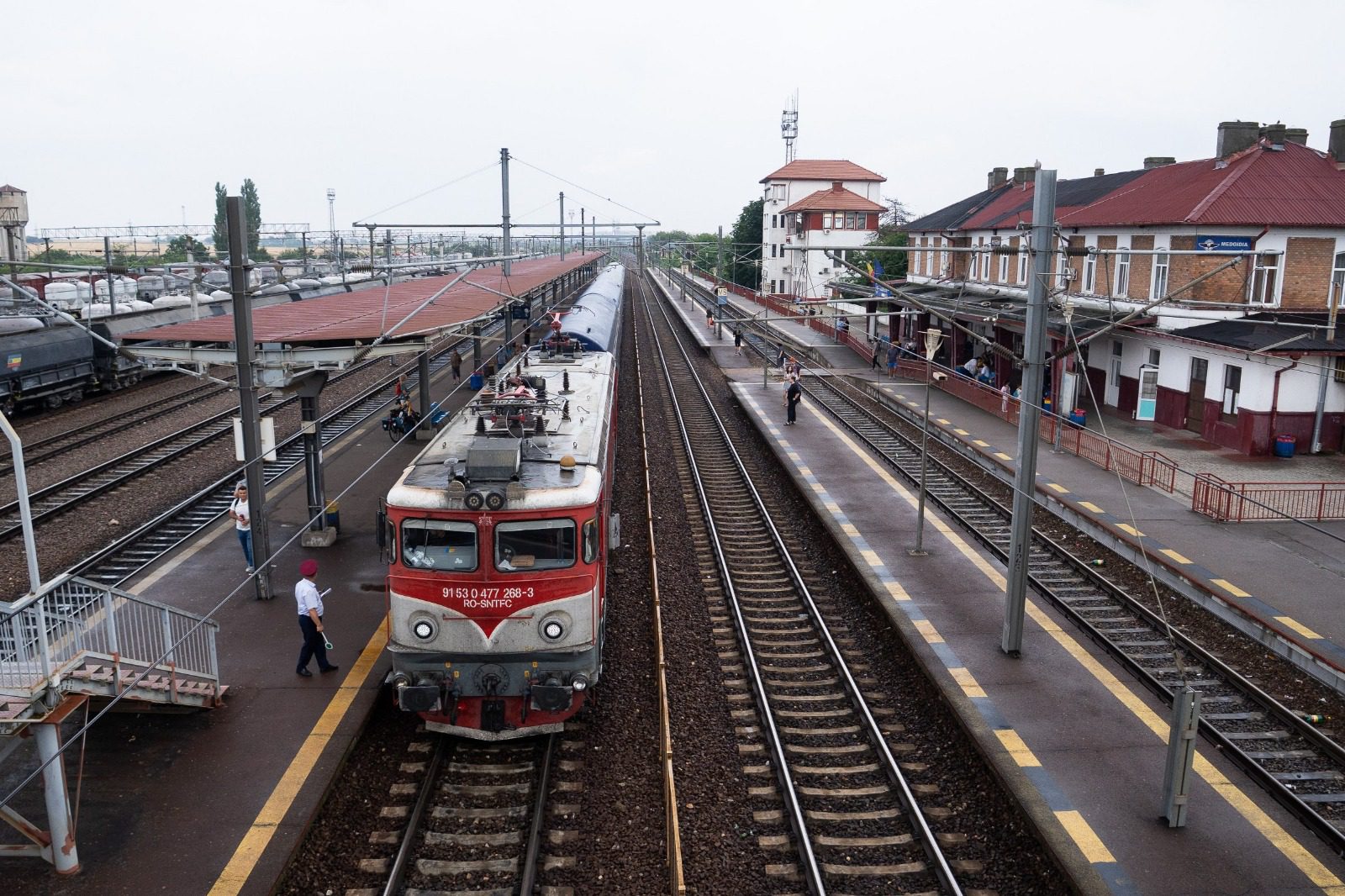 CFR interzice circulația locomotivelor electrice ale CFR Călători