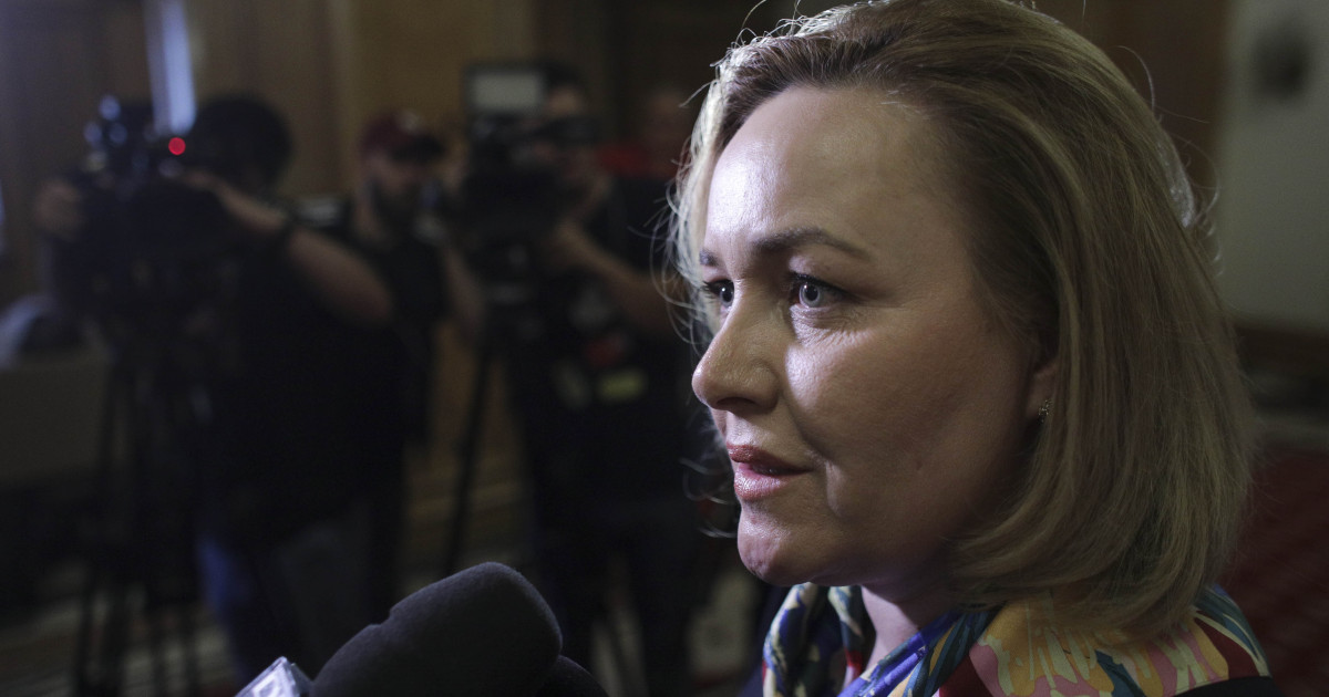 Prima reacție a lui Carmen Dan, după ce a aflat că sora sa i-ar fi folosit numele pentru a înșela oameni