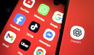 ChatGPT permite manipularea aplicațiilor externe, chiar pe mobil, din fereastra de chat