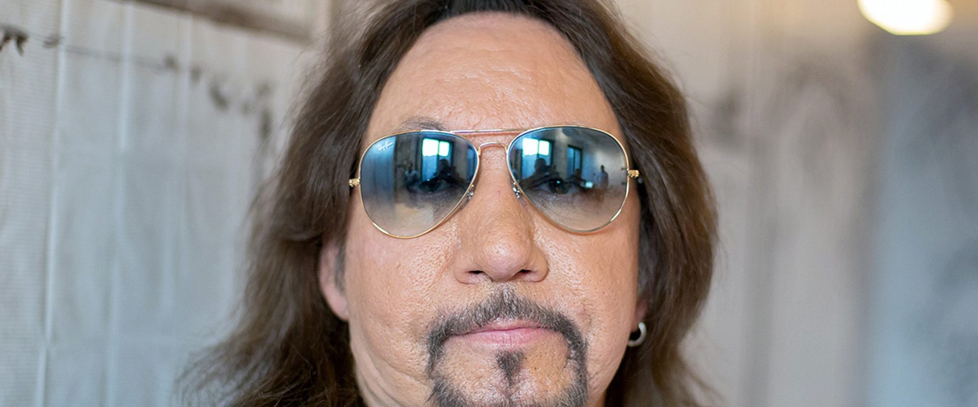 KISS Guitarist Ace Frehley On Life Support With Brain Bleed