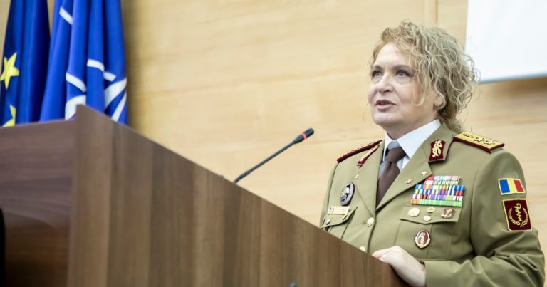 Nicușor Dan a pus în rezervă pe Florentina Ioniță, șefa spitalului militar, acuzată de corupție