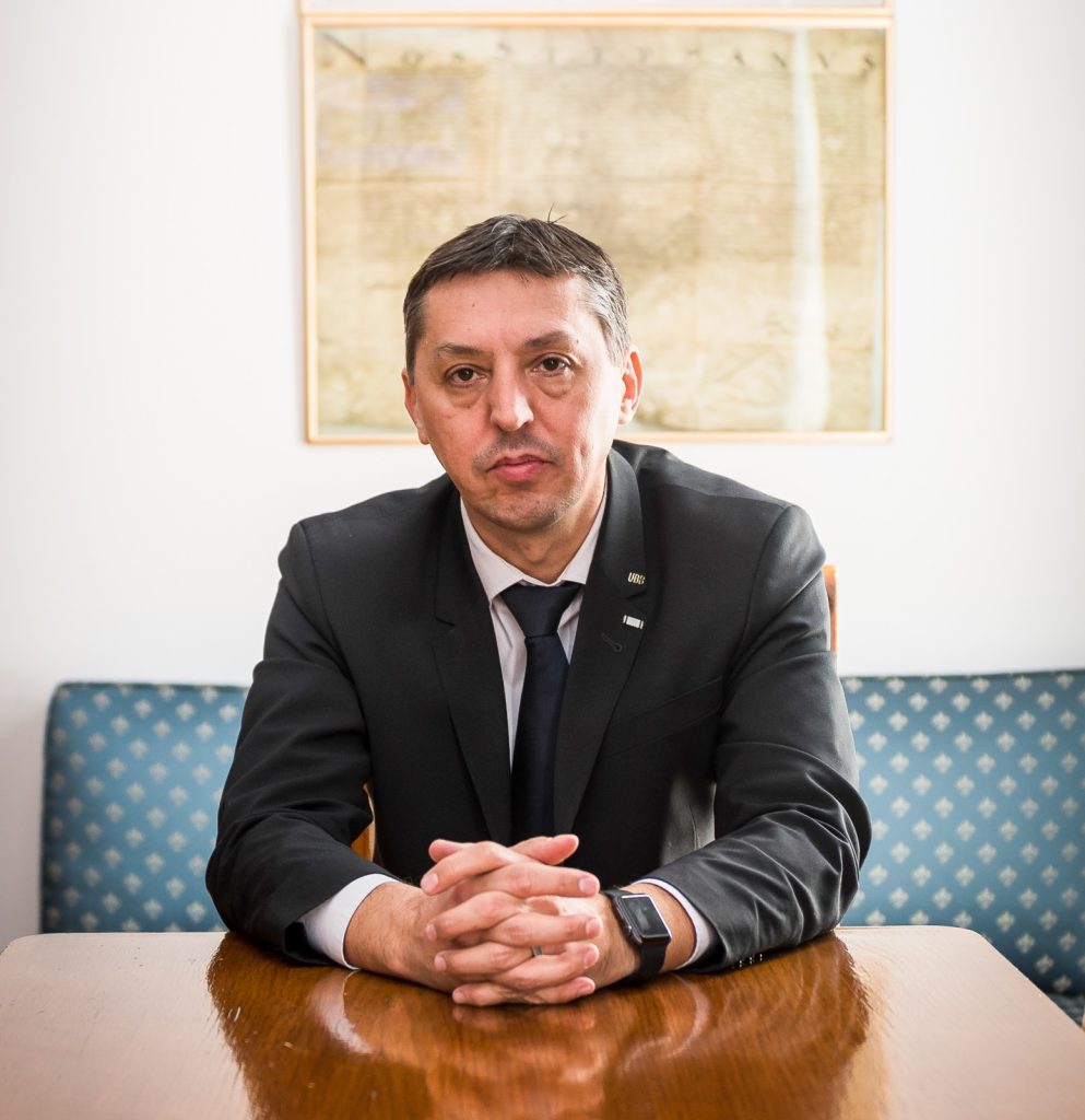 Mesajul ministrului Daniel David cu prilejul zilei de 5 octombrie - Ziua Internațională a Profesorului (Ziua Mondială a Educației)