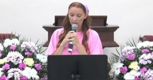 Diana Dumitrescu își schimbă viața: cuvântare la botezul credincioșilor