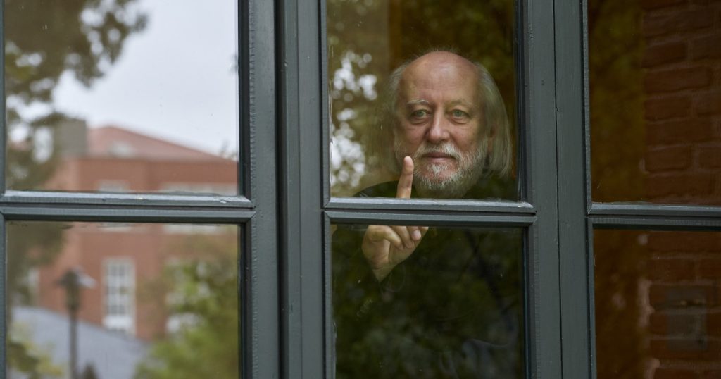 Scriitorul maghiar László Krasznahorkai a câștigat premiul Nobel pentru Literatură în 2025