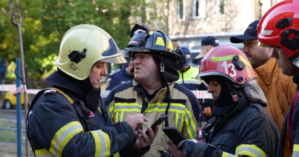 Înregistrare șocantă la câteva minute după explozia din Rahova. Ce îi spune angajatul Distrigaz unuia dintre pompieri