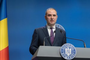 Ministerul Finanțelor la Washington: Criza devine și o ocazie de a promova reforme așteptate, de a eficientiza administrația și de a restructura întreprinderile de stat.