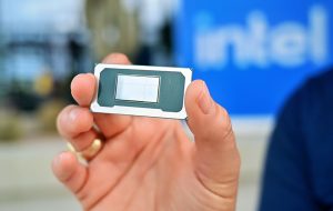 Intel intensifică bătălia cipurilor, investind în noi fabrici și tehnologiile RibbonFET și PowerVia