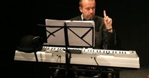 Pianistul Mircea Tiberian a fost găsit neînsuflețit în camera de hotel, după concertul din Galați