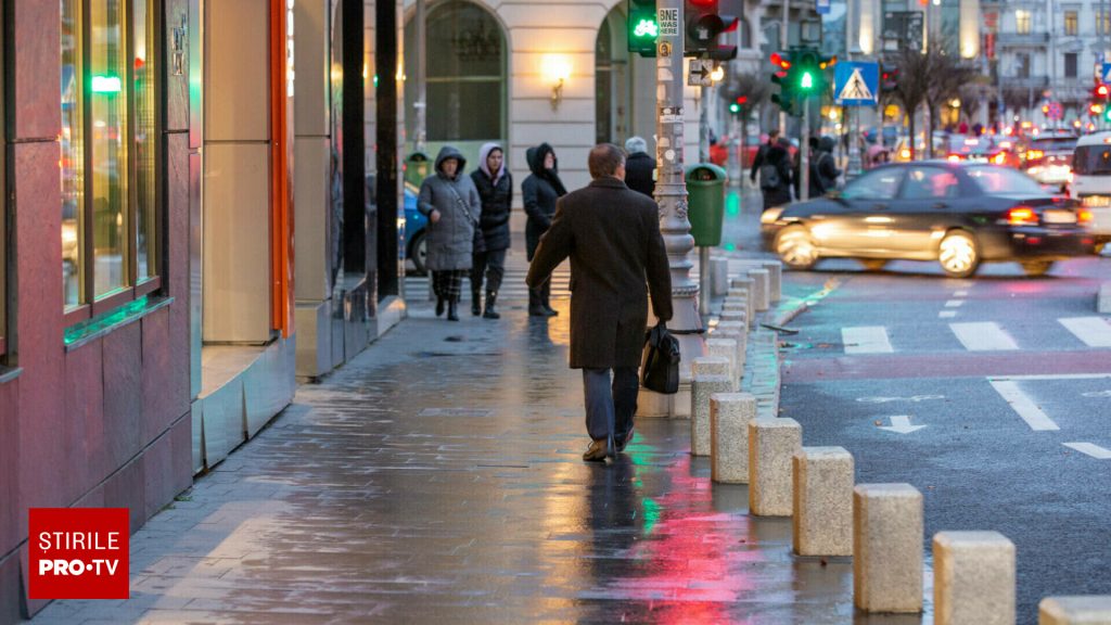 Vremea azi, 19 octombrie 2025. Temperaturile scad în toată țara și apar ploi în unele regiuni