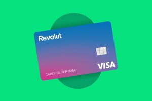 Noua taxă Revolut pentru toți clienții români și modalitatea transferurilor bancare în 2025