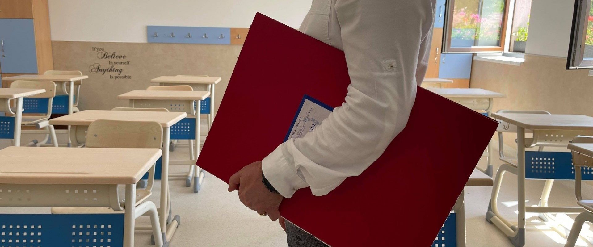 profesor scoala clasa catalog medii vacanta