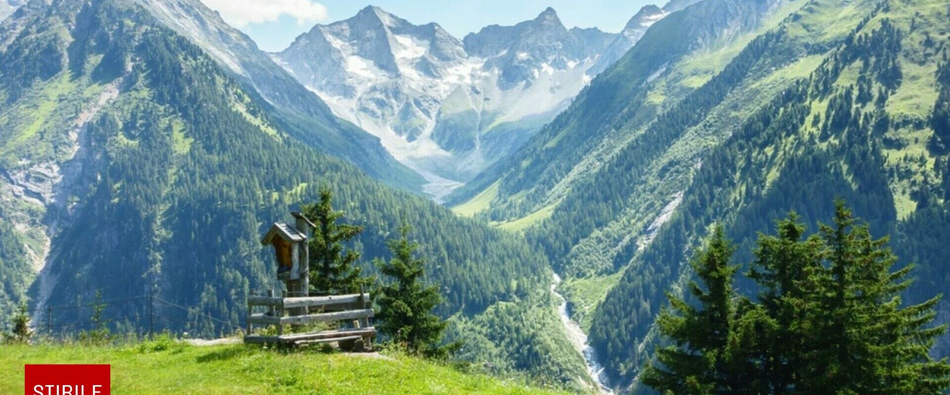 O turistă a murit după ce a căzut de la 70 de metri în munții Tirolului din Austria. Greșeala care i-a adus sfârșitul