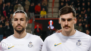 Union Saint-Gilloise – Newcastle: Christian Burgess și Ross Sykes depășesc provocările