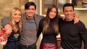 Kelly Ripa recunoaște un obicei „groaznic” pe care îl are și cu fiul Michael