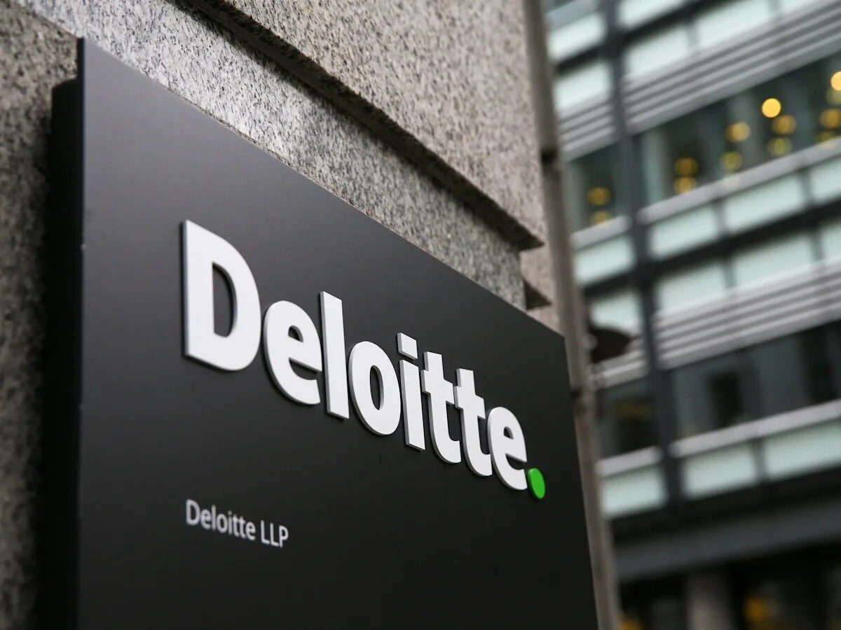 Deloitte a restituit bani guvernului australian după un raport „halucinat” de IA