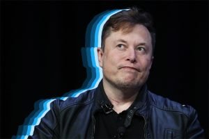 Compania lui Elon Musk acuzată de 800 de încălcări ale mediului. Cum răspunde magnatul?