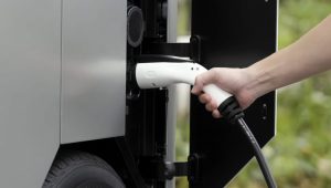 O nouă descoperire de la MIT promite încărcarea mult mai rapidă a vehiculelor și gadgeturilor electrice