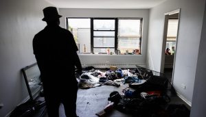 Invazie masivă de imigrație în bloc din Chicago, locuitorii în stare de șoc: „Mă simt înfrânt”