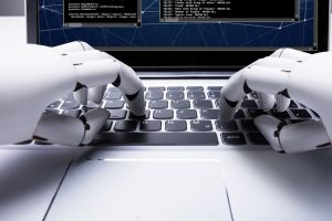 Regulamentul media evoluează în contextul dezinformării și al platformelor digitale