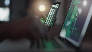 Un atac avansat afectează zeci de mii de echipamente