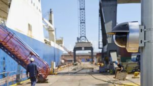 AXIS introduce o cameră de securitate cu unghi de 180°, AI integrat și operare -50‑55°C