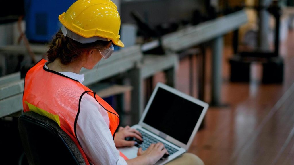 Baratro salariale: in Italia la parità retributiva è un miraggio